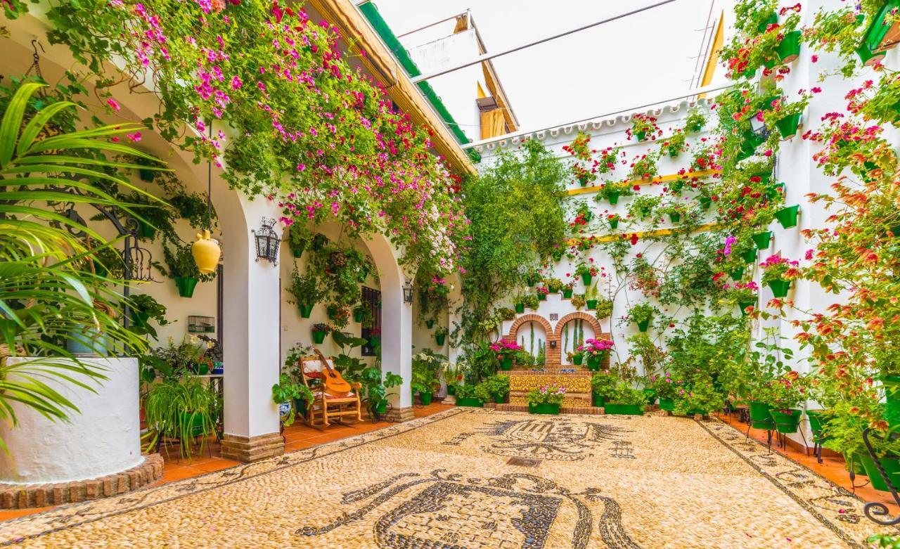 P Los Encantos De Almavir Córdoba Exteriör bild